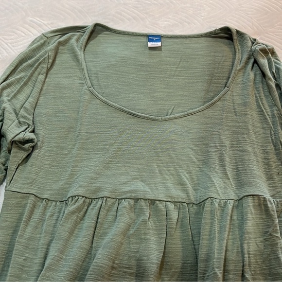 Old Navy Maternity SUPER SOFT Long Sleeve Top - Picture 3 of 5